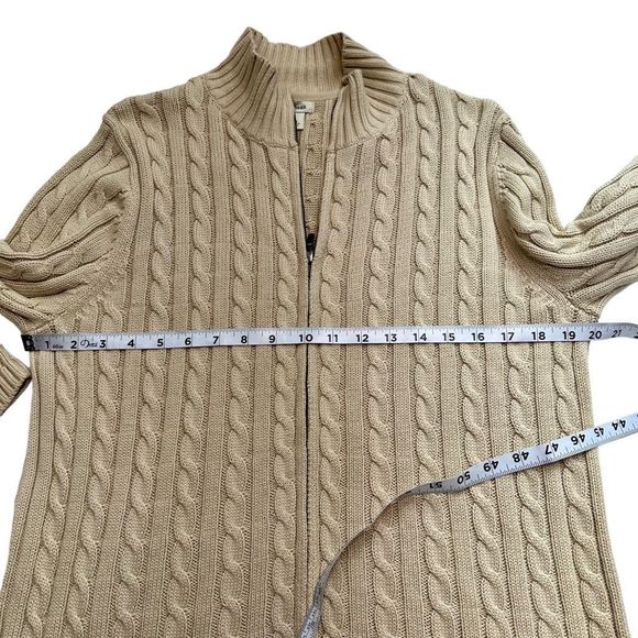 ๐L.L. Bean Fall/ Autumn Khaki Cable Knit Sweater - Picture 2 of 11